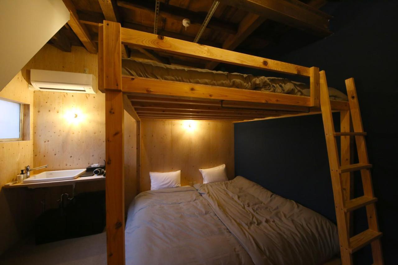 まちの別邸 緝 Shu Hostel โคจิ ภายนอก รูปภาพ